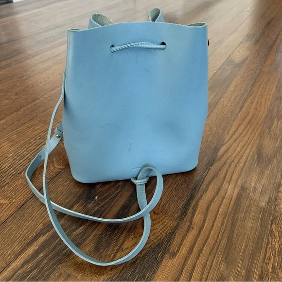 Vere Verto Light Blue Leather Bucket Bag - Picture 4 of 12